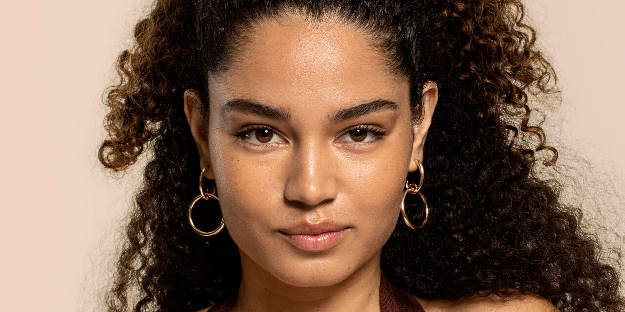 Makeup on sale natural glowing